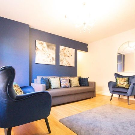 تشيستر Lord Street - 2 Beautiful Apartments - Sleep Up To 14 Guests - By Rework Accommodation المظهر الخارجي الصورة