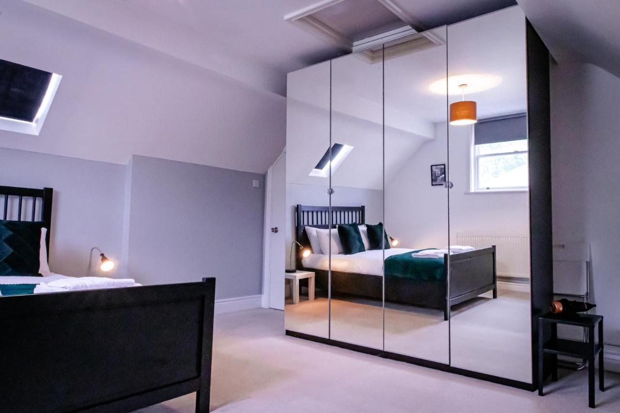 تشيستر Lord Street - 2 Beautiful Apartments - Sleep Up To 14 Guests - By Rework Accommodation المظهر الخارجي الصورة
