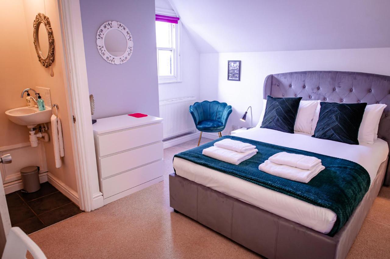 تشيستر Lord Street - 2 Beautiful Apartments - Sleep Up To 14 Guests - By Rework Accommodation المظهر الخارجي الصورة