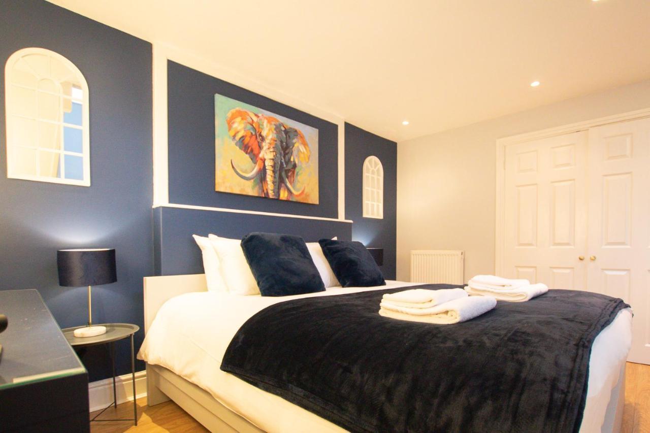 تشيستر Lord Street - 2 Beautiful Apartments - Sleep Up To 14 Guests - By Rework Accommodation المظهر الخارجي الصورة